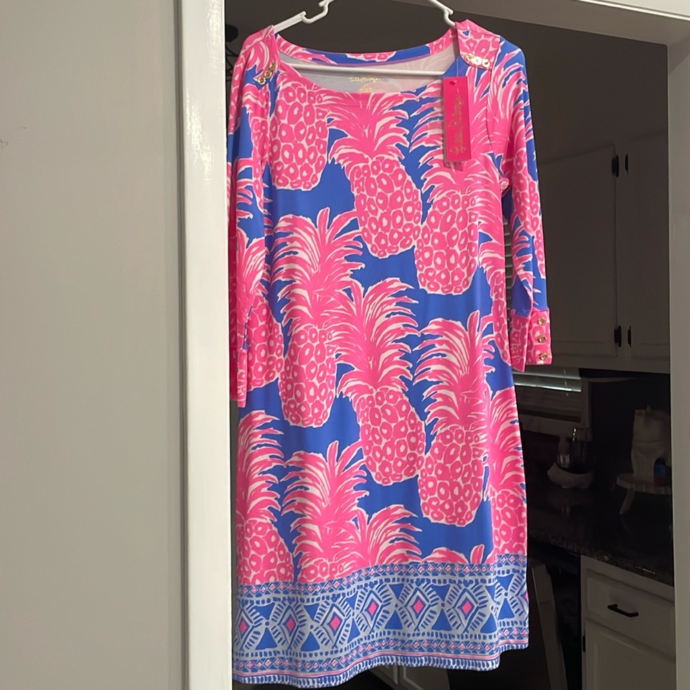 Womens Lily Pulitzer dress, size medium! Brand new with tags!